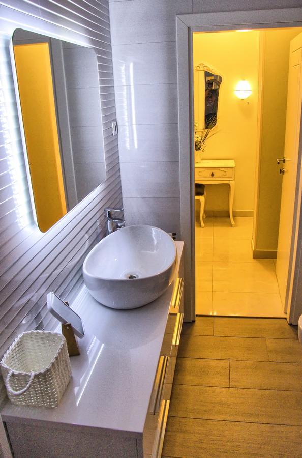 Apartment Lambasa Vodice Buitenkant foto