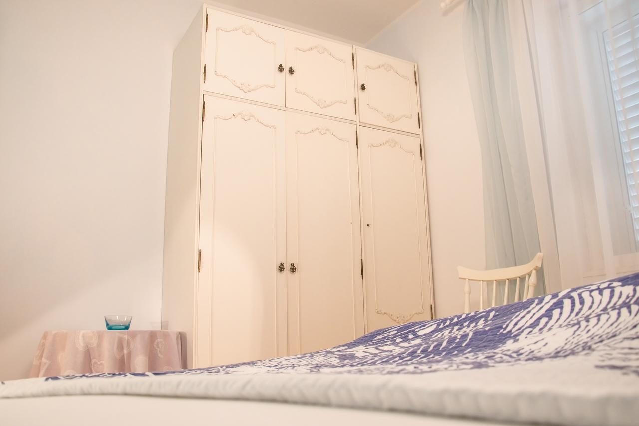 Apartment Lambasa Vodice Buitenkant foto